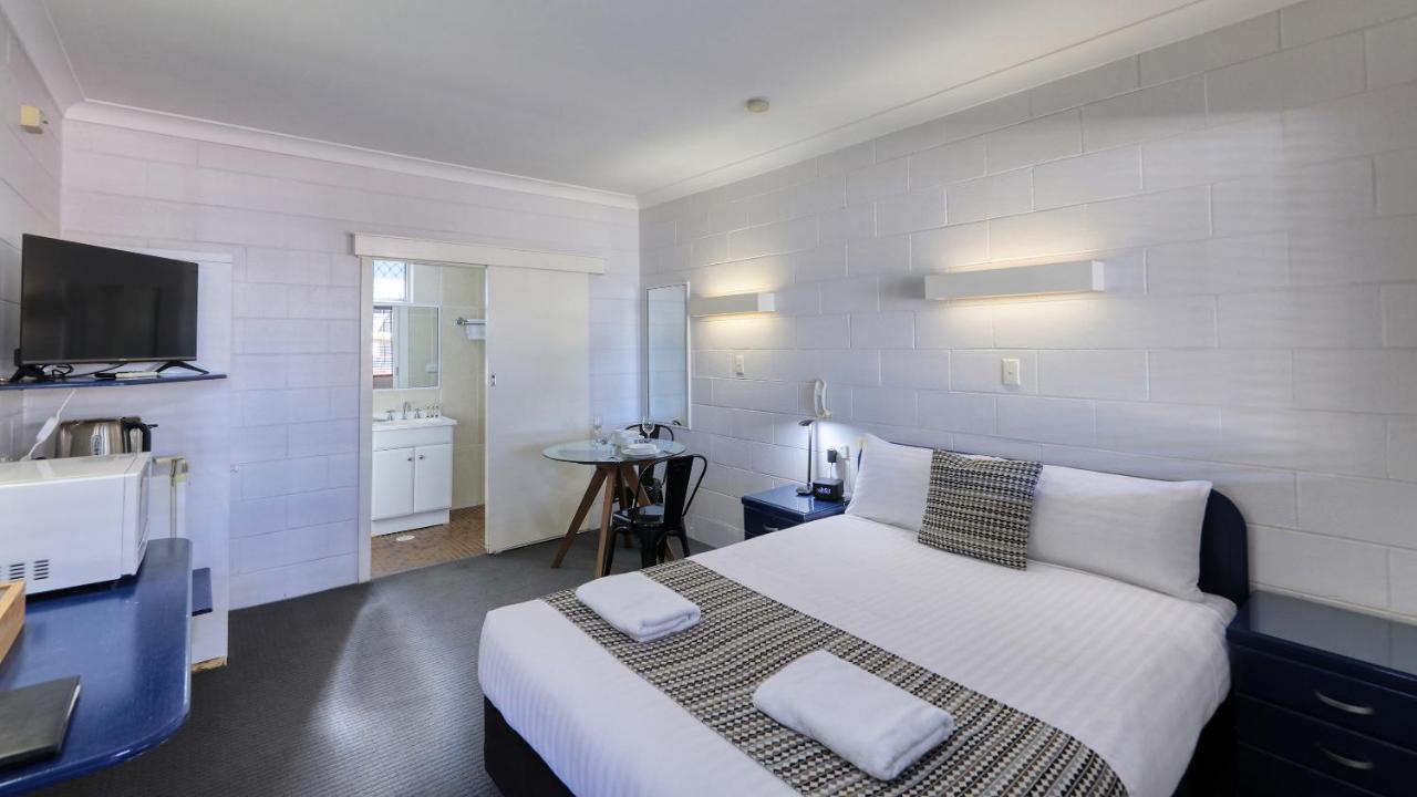 Castlereagh Lodge Motel Coonamble Extérieur photo
