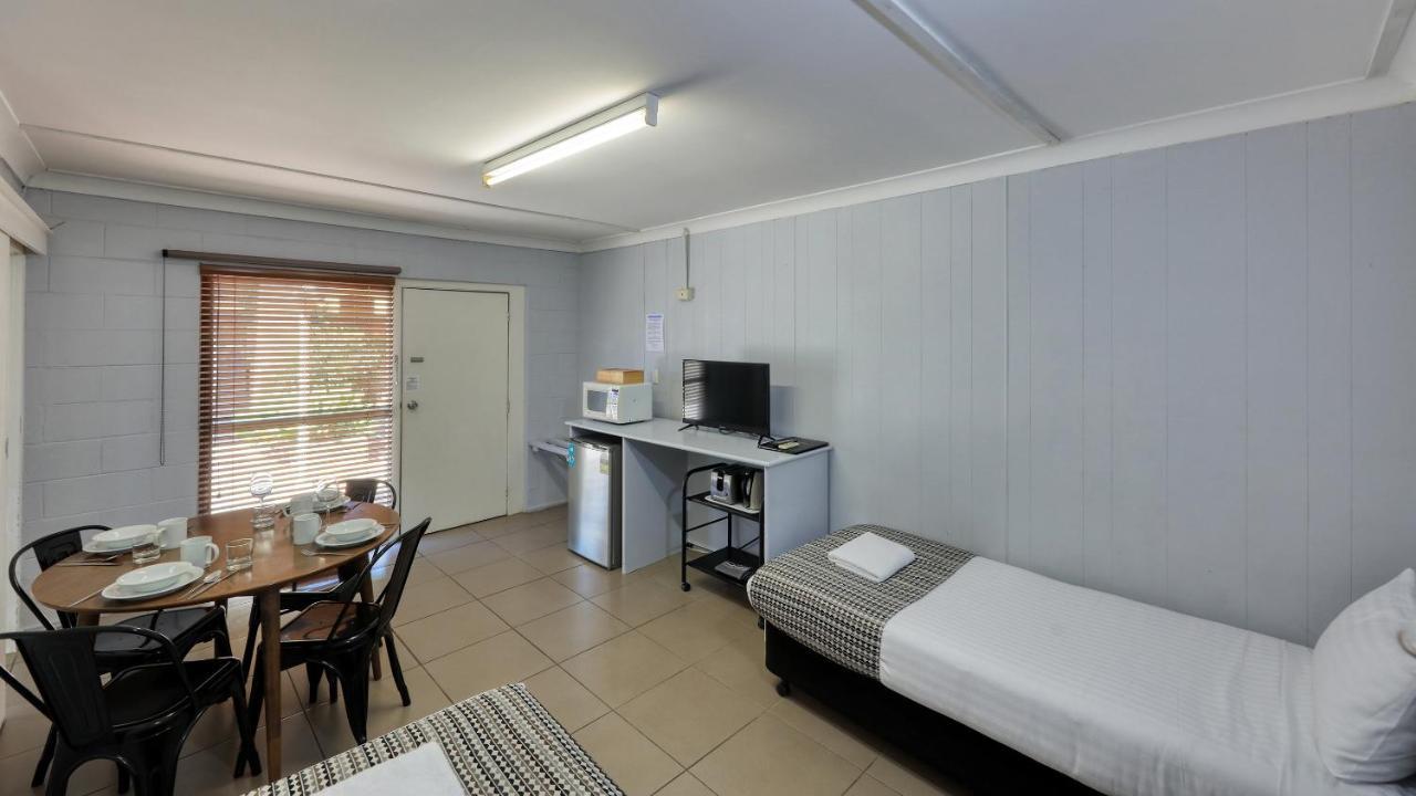 Castlereagh Lodge Motel Coonamble Extérieur photo