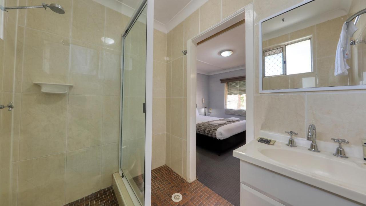 Castlereagh Lodge Motel Coonamble Extérieur photo