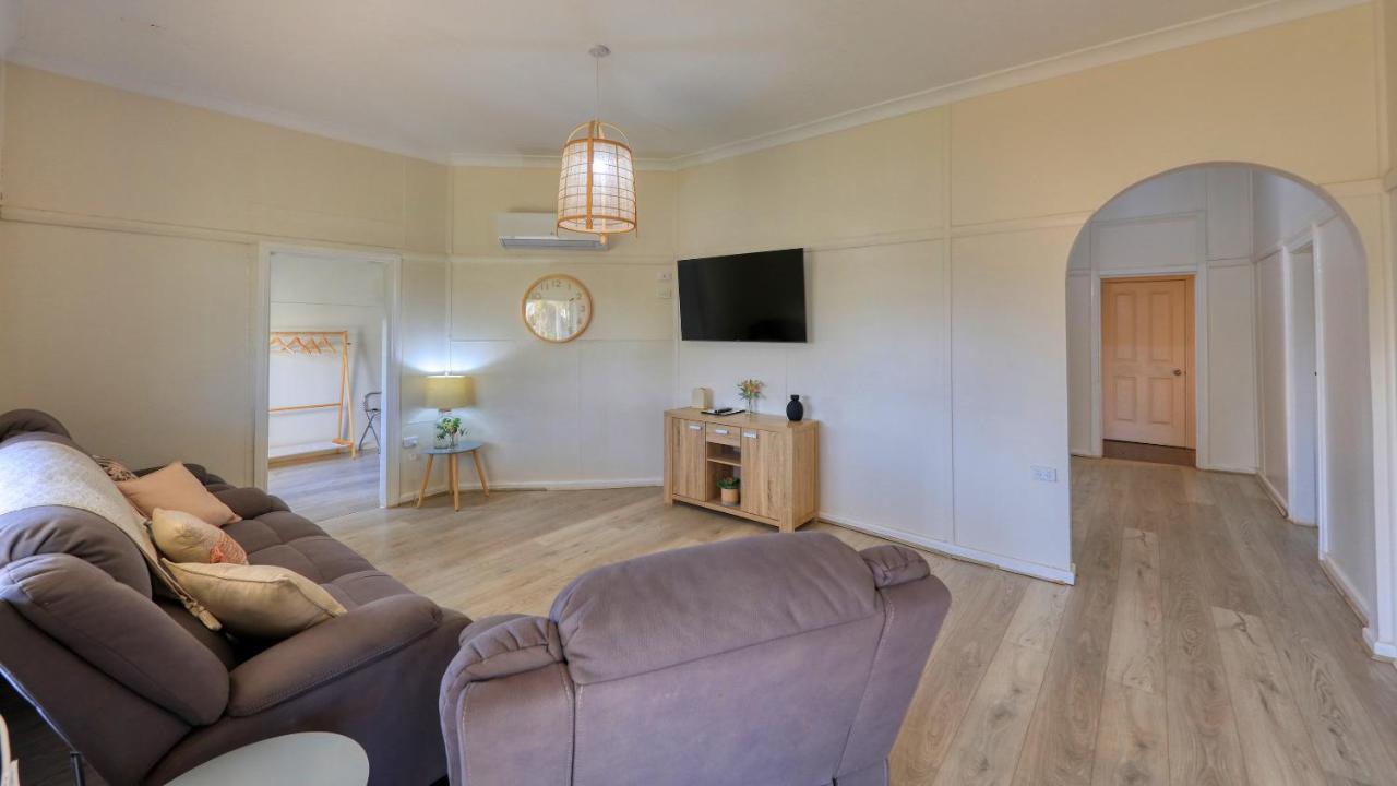 Castlereagh Lodge Motel Coonamble Extérieur photo