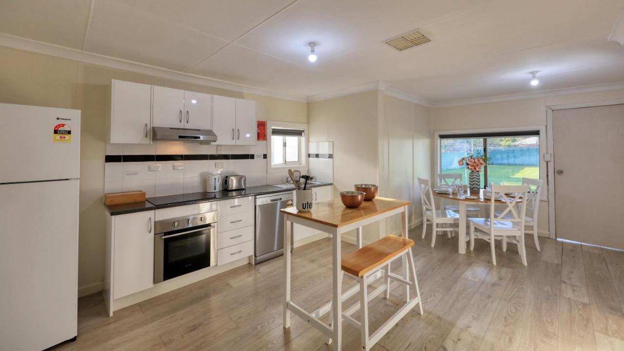 Castlereagh Lodge Motel Coonamble Extérieur photo