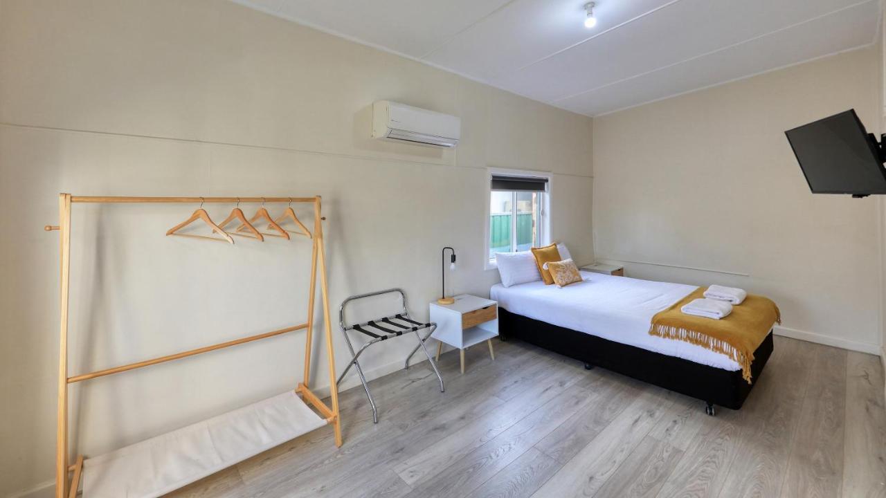 Castlereagh Lodge Motel Coonamble Extérieur photo